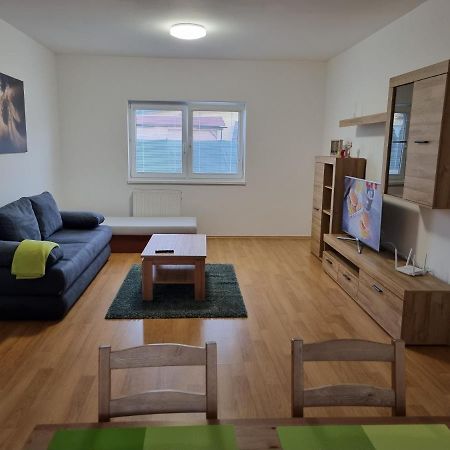 Apartman 501 Biely Kostol Luaran gambar