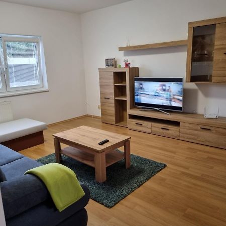 Apartman 501 Biely Kostol Luaran gambar