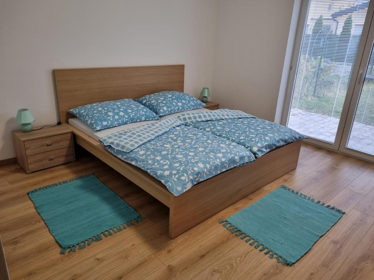 Apartman 501 Biely Kostol Luaran gambar