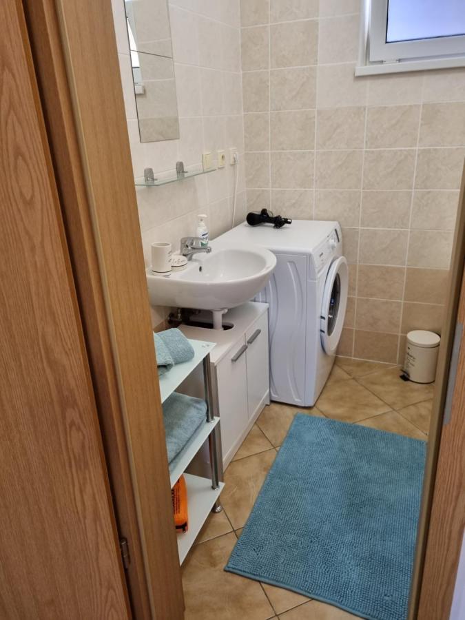 Apartman 501 Biely Kostol Luaran gambar